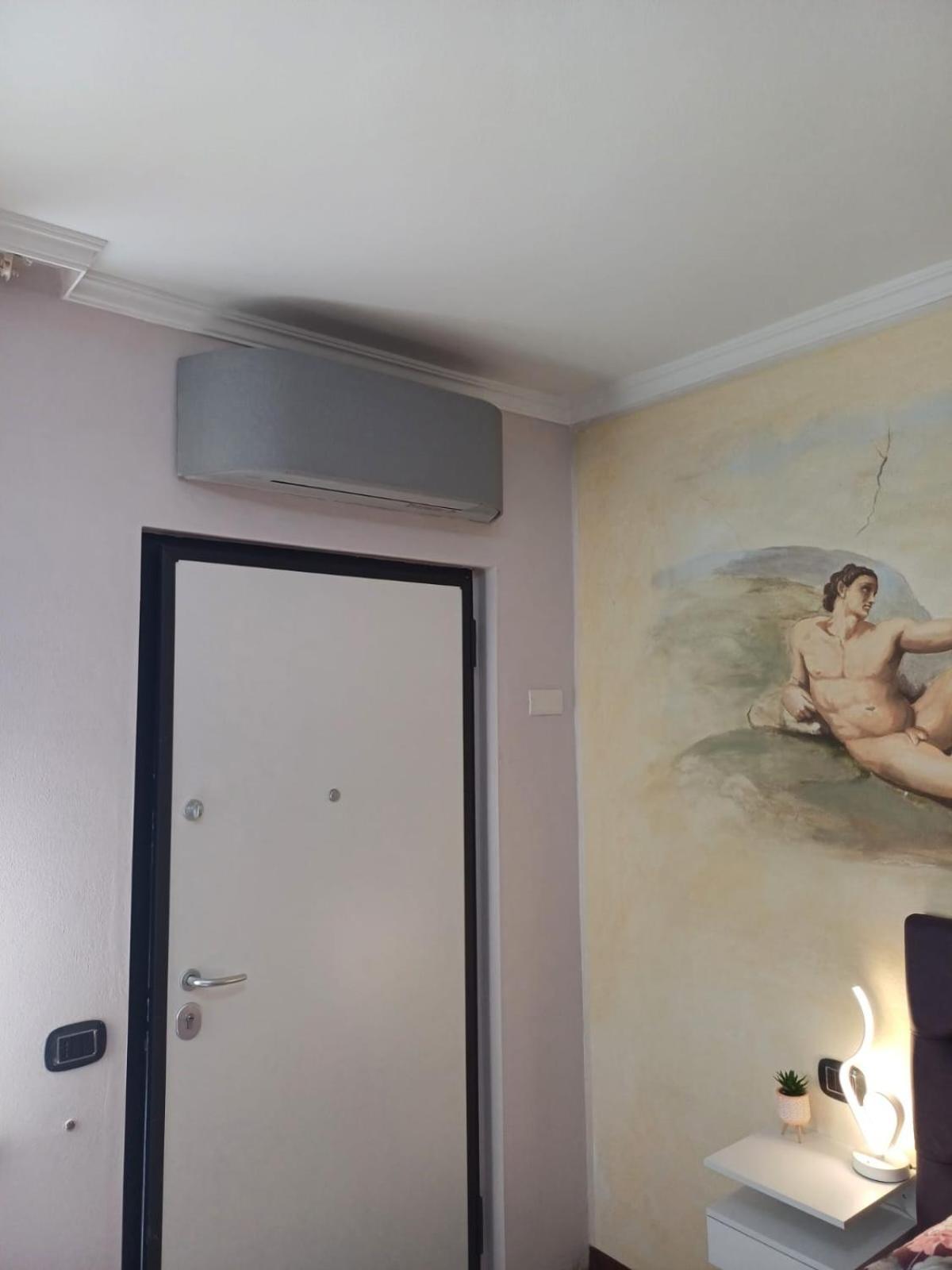 Maryhouse - Ingresso Indipendente Hotel Venegono Superiore Bagian luar foto